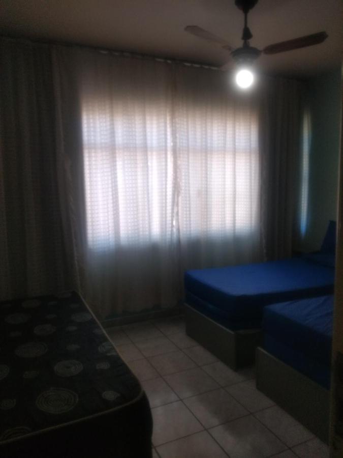Apartamento A 300 Metros Da Praia Do Forte Cabo Frio Luaran gambar